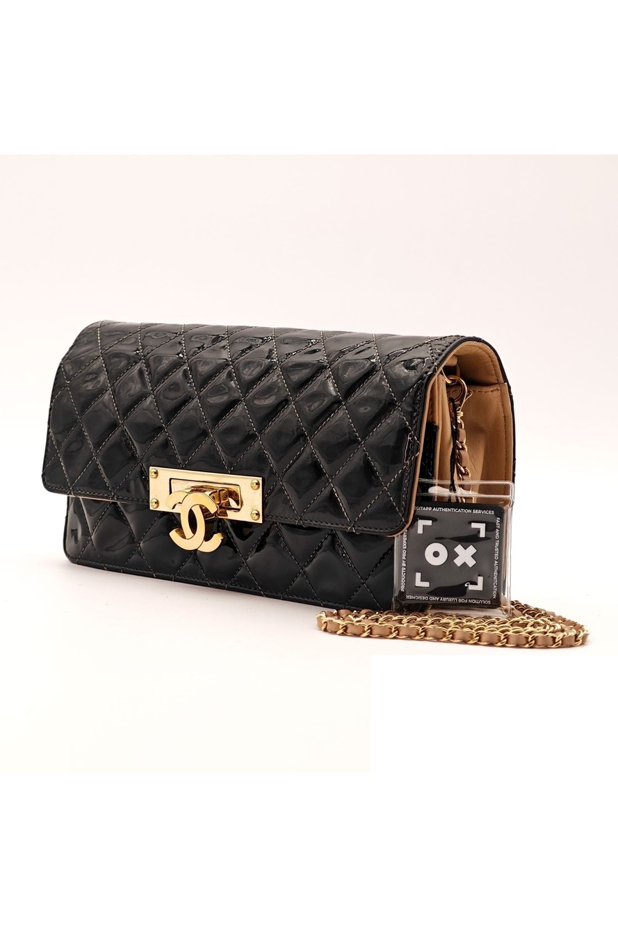 Chanel Chain Shoulder Bag 2-Way Clutch Black